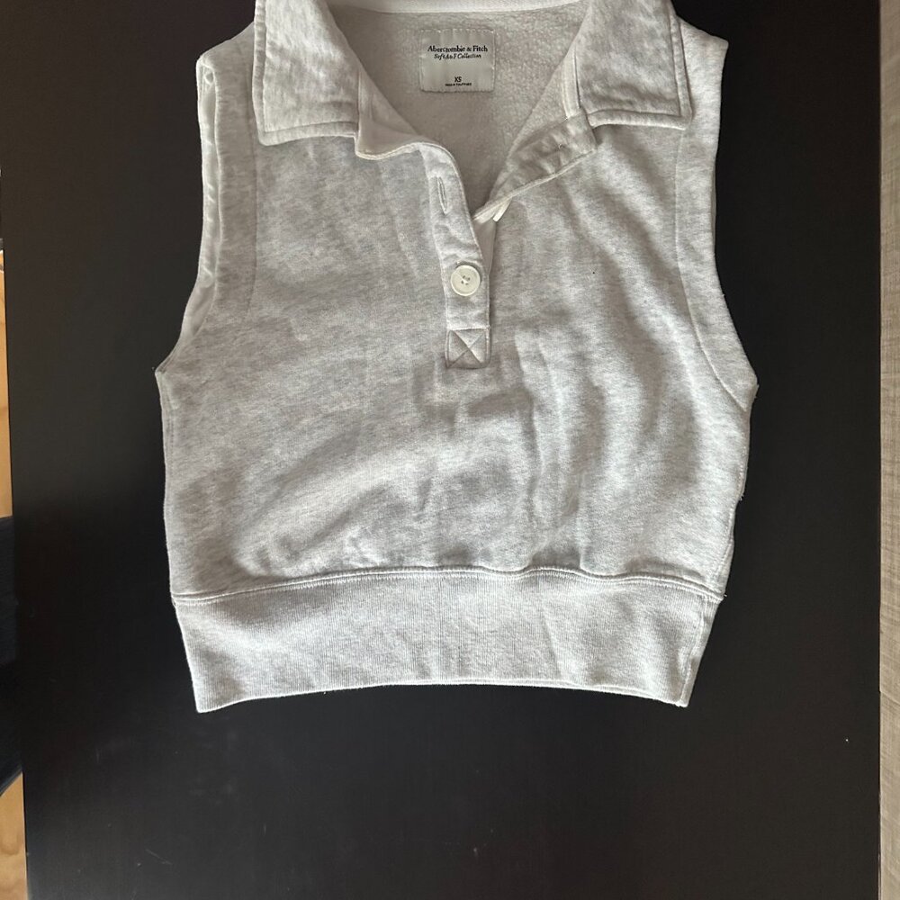 abercrombie grey sweater vest
